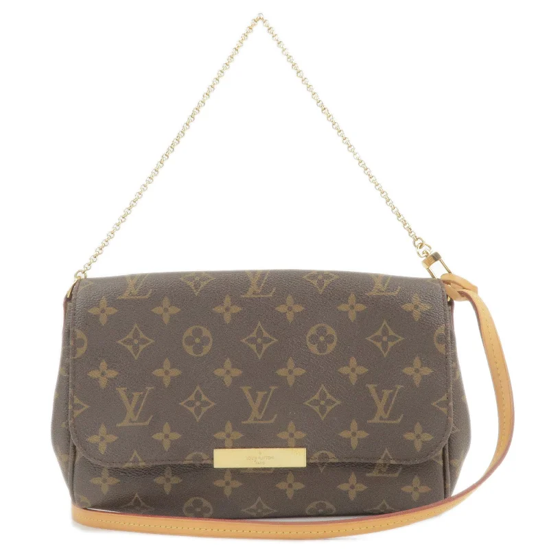 Louis Vuitton Speedy bags in monogram canvas for a classic lookLouis Vuitton Monogram Favorite PM 2Way Shoulder Bag M40717