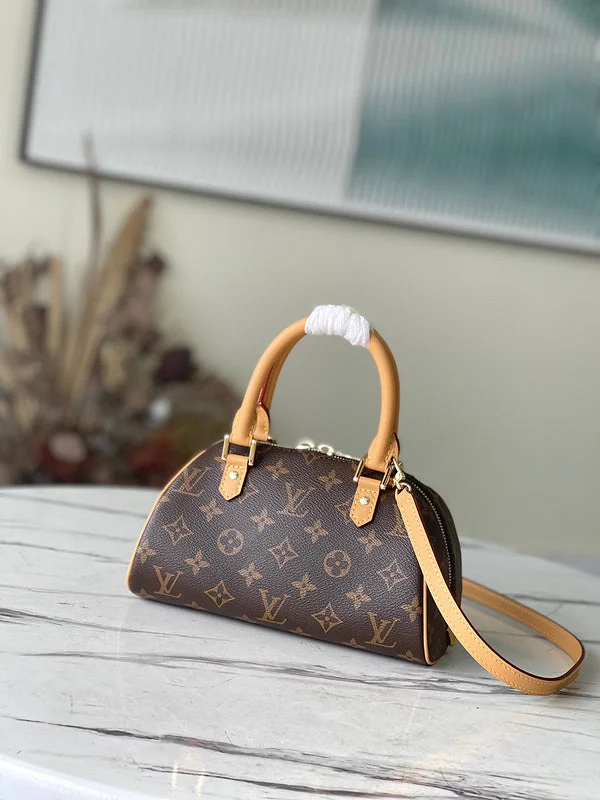 Louis Vuitton Twist bags with the iconic LV - turnlock closureBC - LOUIS VUITTON BAGS - 1041