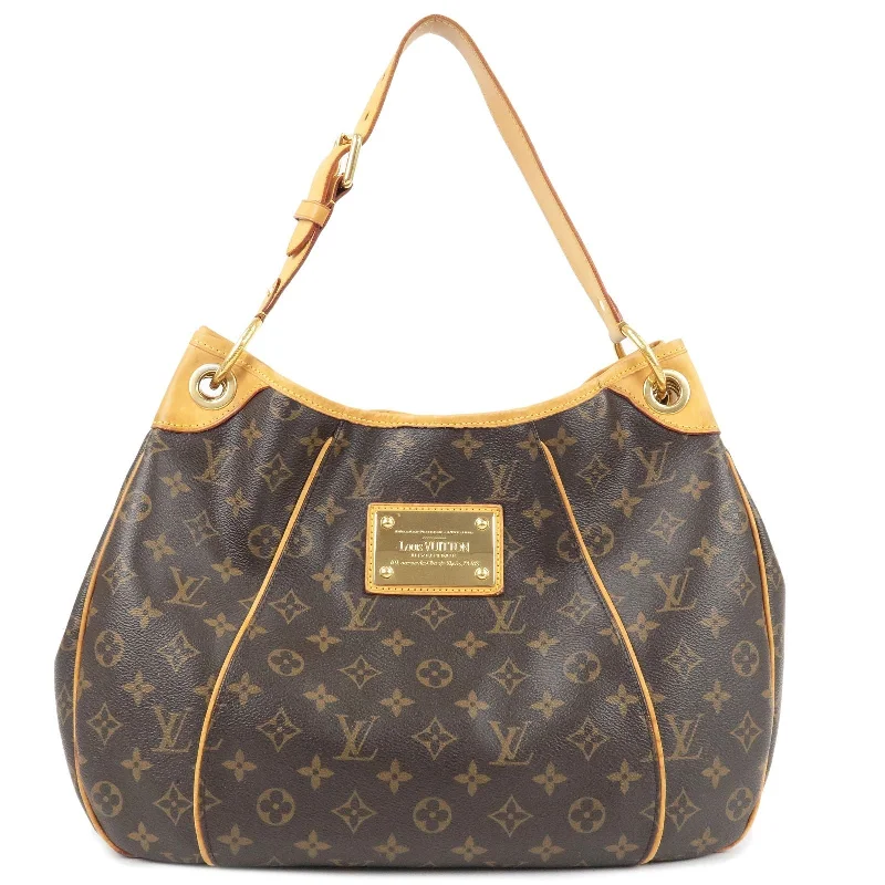 Ladies Louis Vuitton Capucines bags with a detachable shoulder strapLouis Vuitton Monogram Galliera PM Shoulder Bag M56382