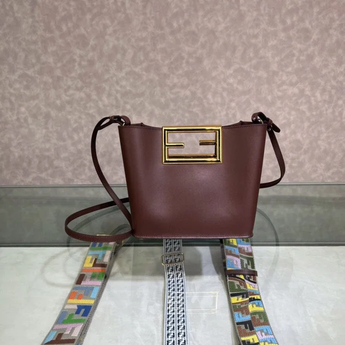 Ladies Fendi handbags with a detachable wallet insert for added convenienceBC - FENDI BAGS - 921