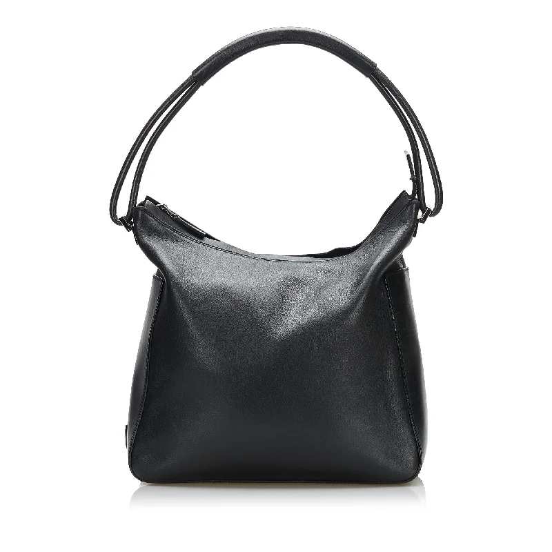 Gucci handbags for women with a patent - leather finishGucci handbags for women with a patent - leather finishGucci Leather Shoulder Bag