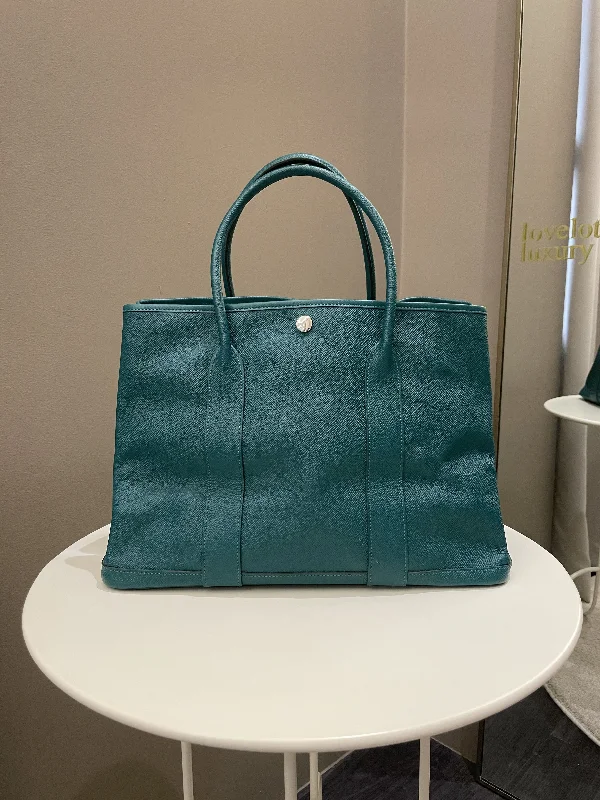 Compact Hermes Herbag Zip for Effortless CarryingHermes Garden Party 36 Malachite Epsom