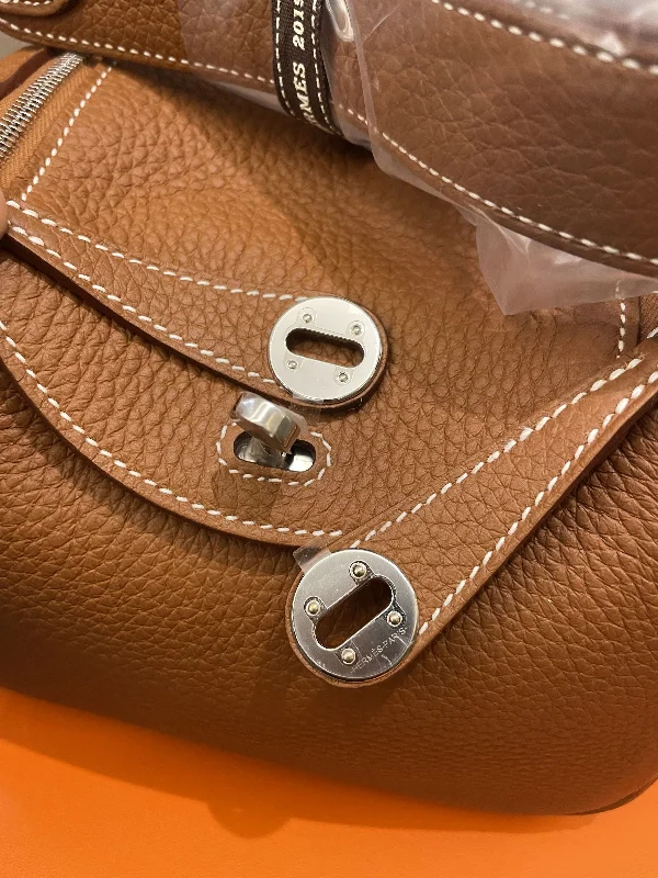 Ergonomic Hermes Etain Bags for Comfortable CarryingHermes Mini Lindy Gold Clemence