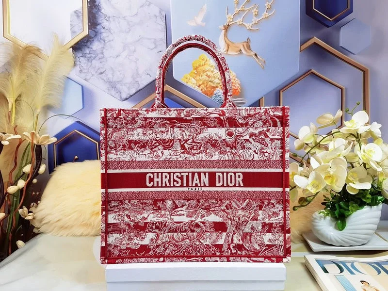 Fashion - forward Christian Dior tote bags for the modern womanChristian Dior Bags - 4492