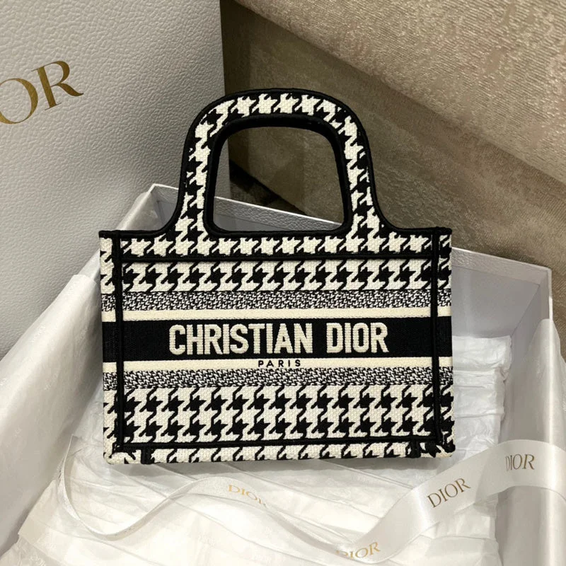 Christian Dior Saddle bags with a distressed leather finishChristian Dior Bags - 4543