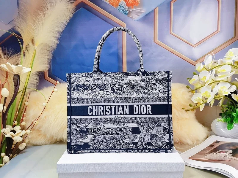 Christian Dior bags with a zip - top closure and multiple compartmentsChristian Dior Bags - 4640