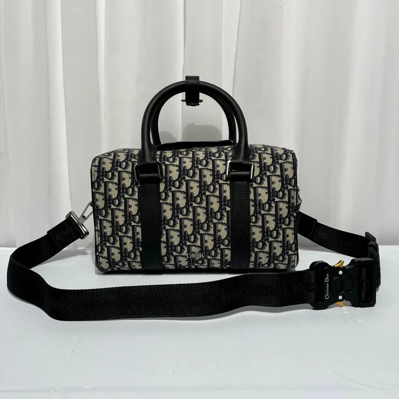 High - fashion Christian Dior bags with a geometric patternChristian Dior Bags - 4653