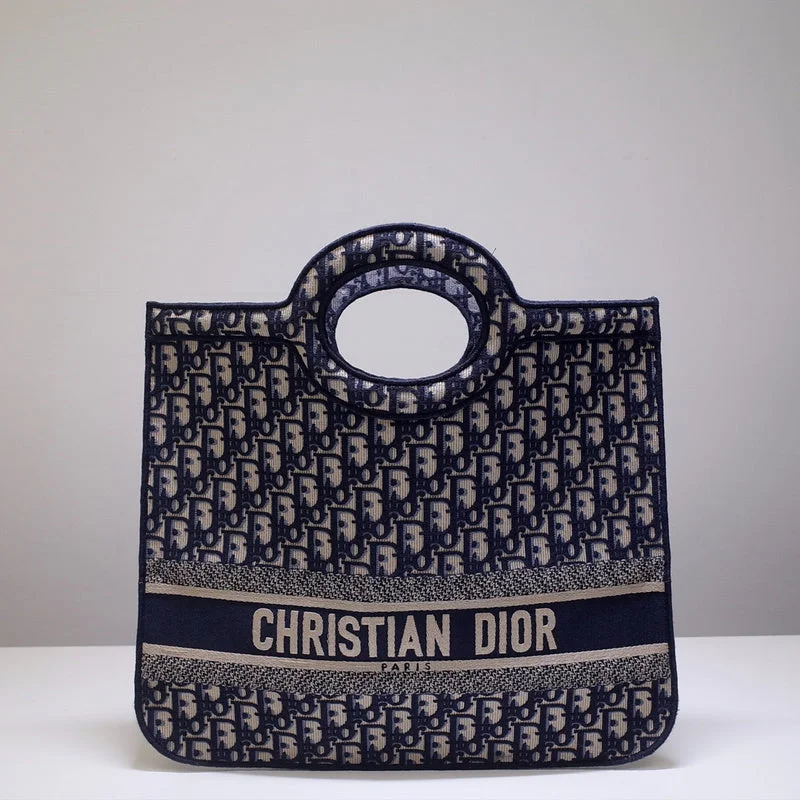 Christian Dior crossbody bags with a front - flap pocket for easy accessChristian Dior Bags - 5654