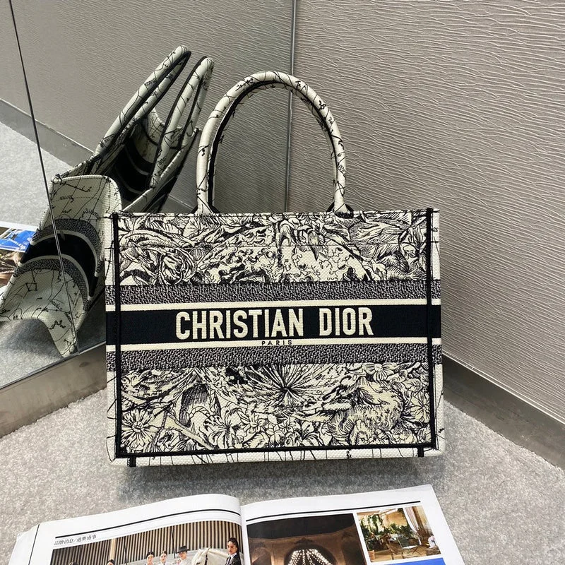 Christian Dior Saddle bags with a studded trim for a bold lookChristian Dior Bags - 5996