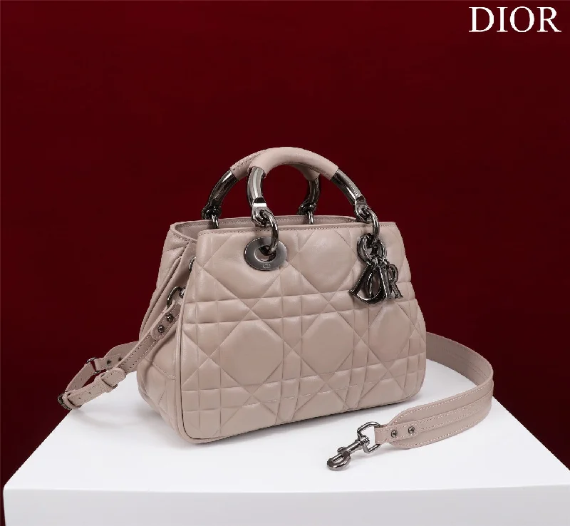 Christian Dior tote bags with a printed Dior logo on the frontChristian Dior - Luxury Bags  209